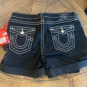 New with tags true Riehl legend shorts with distressing